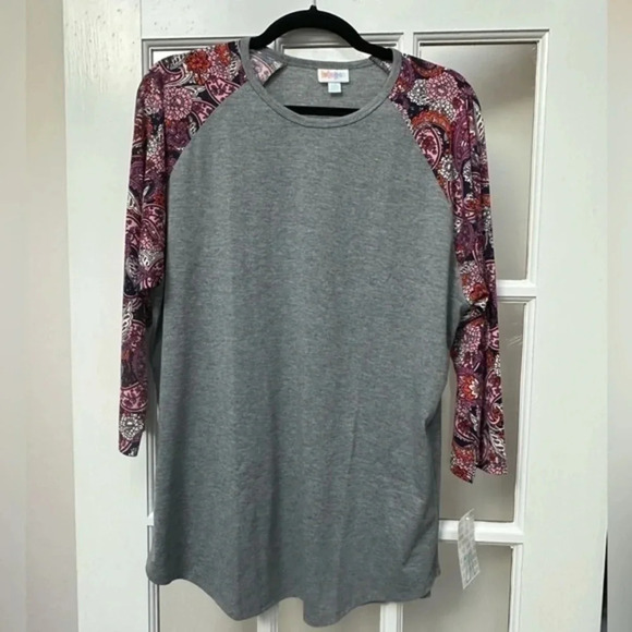 LuLaRoe | Randy Baseball Tee Fitted Tunic Paisley Print Plus Size 2X NWT - Picture 2 of 4